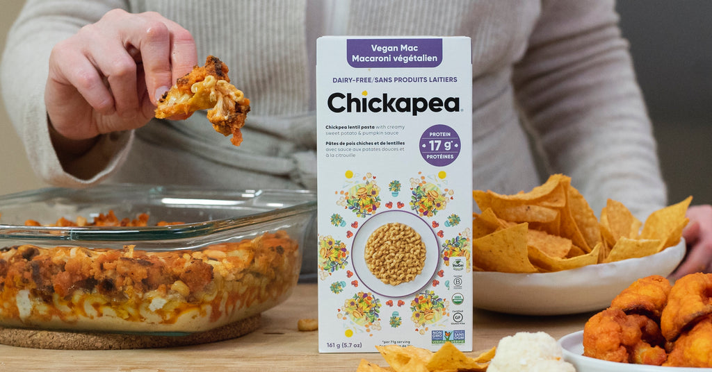 Buffalo Cauliflower Vegan Mac Dip