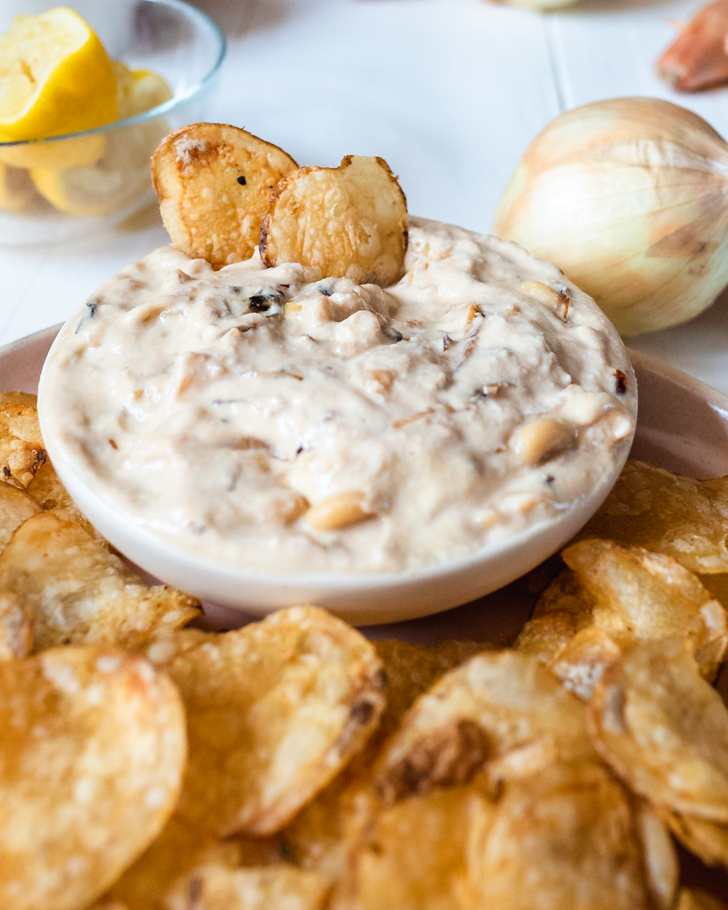 French Onion Vegan Mac Dip